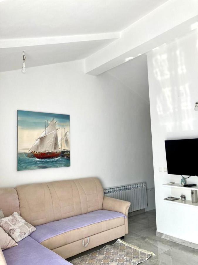 Apartment Andjela Starigrad Paklenica Exterior foto