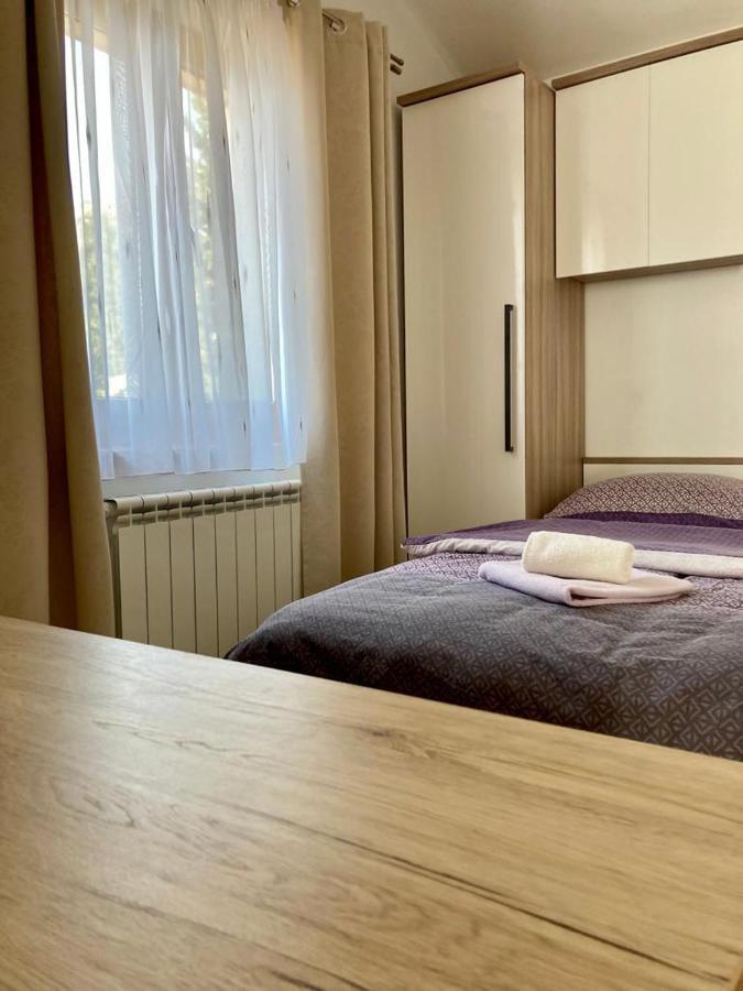 Apartment Andjela Starigrad Paklenica Exterior foto