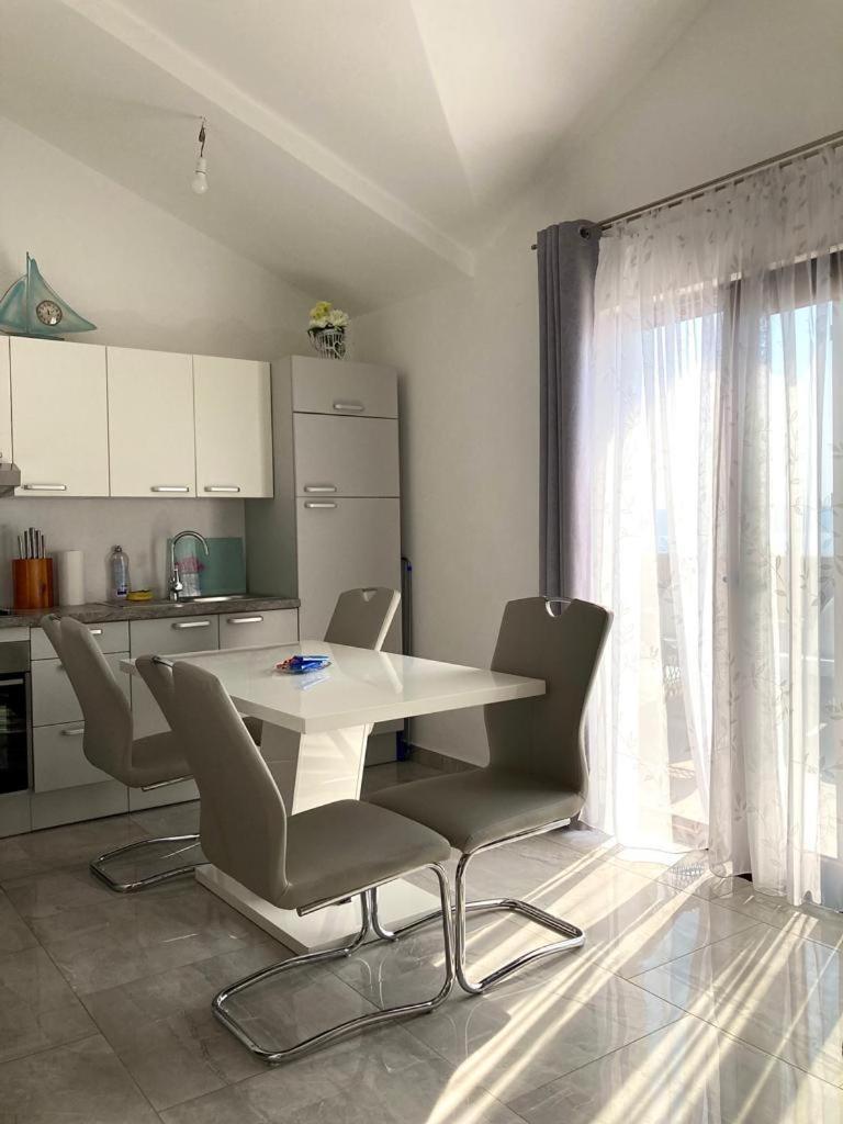 Apartment Andjela Starigrad Paklenica Habitación foto